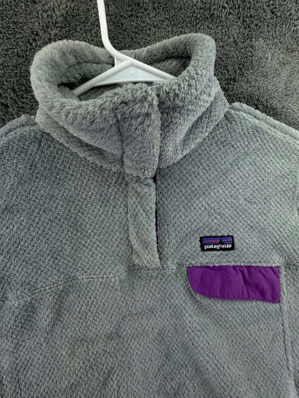 Patagonia Women Jacket Adult Gray Purple Medium W/ Pocket, Logo 1/4 Snap Soft
